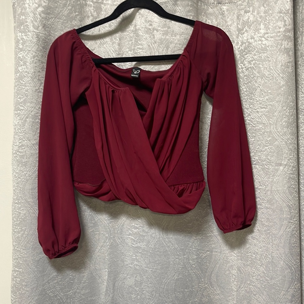 Maroon color crop top Windsor